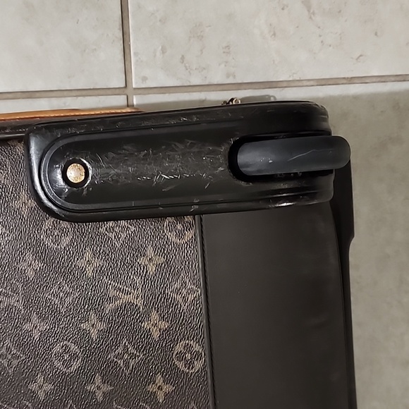 Authentic Louis Vuitton Pegase 55 Legere - Picture 6 of 10